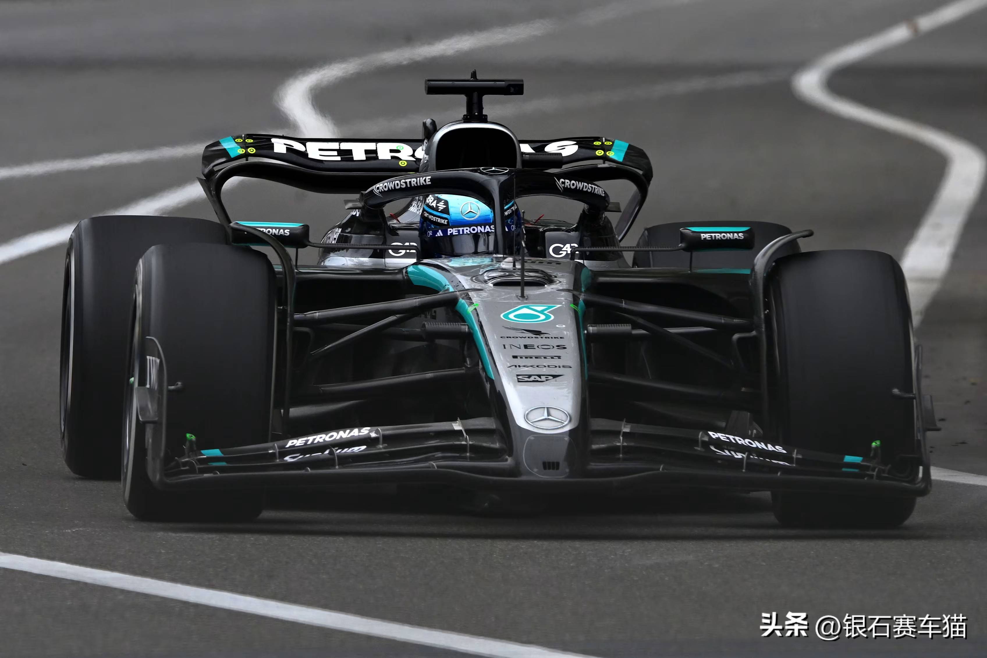 索伯车队完胜迈凯伦，塞恩斯惊艳四座