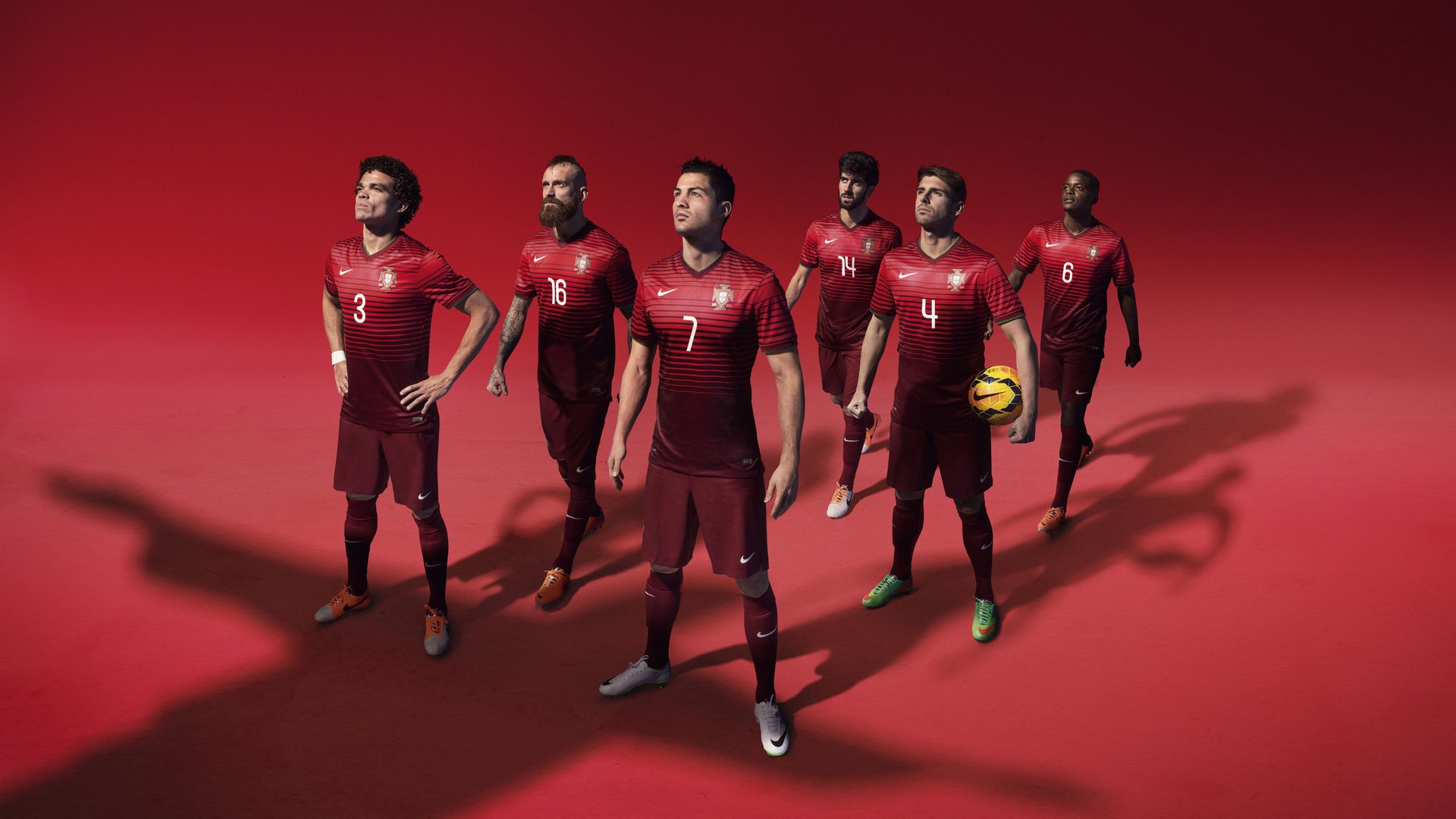 智利对阵雷恩？不，这是亚洲足球的降维打击，久保建英如何撕碎欧洲足球的傲慢想象