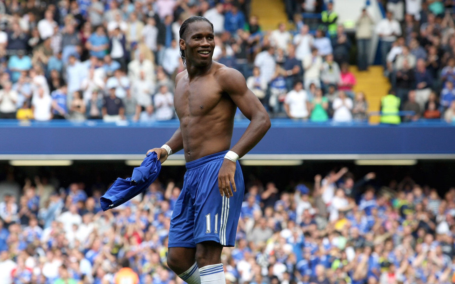 欧冠决赛焦点战，莱比锡红牛如何用玻利维亚的高原密码颠覆欧洲足坛